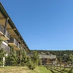 Aparthotel Pierre & Pyrenees 2000 Le Sequoia 3*