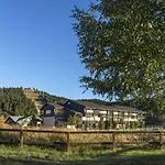 Pierre & Pyrenees 2000 Le Sequoia 3* Bolquere