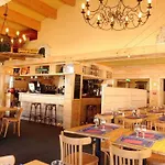 Pierre & Pyrenees 2000 Le Sequoia Aparthotel