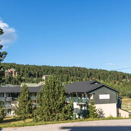 Pierre & Pyrenees 2000 Le Sequoia 3*