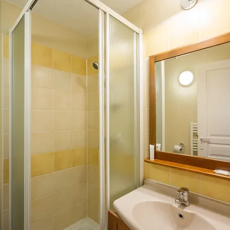 Pierre & Pyrenees 2000 Le Sequoia 3* Bolquere Pyrenees 2000